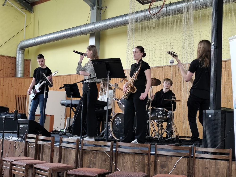 kouzelny-koncert-plny-hudby-a-radosti-678